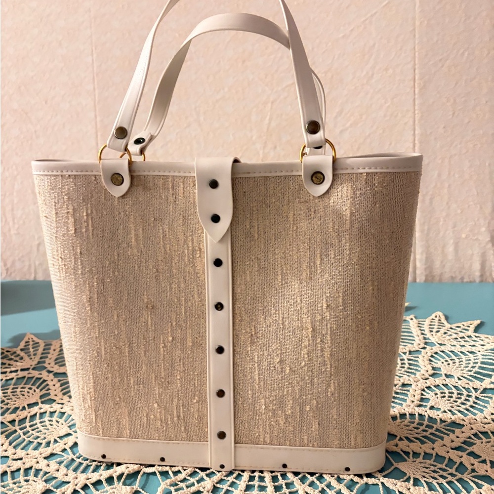 Vintage canvas purse made from canvas wood and rhinestones. 1960s.Great shape. - Picture 2 of 6
